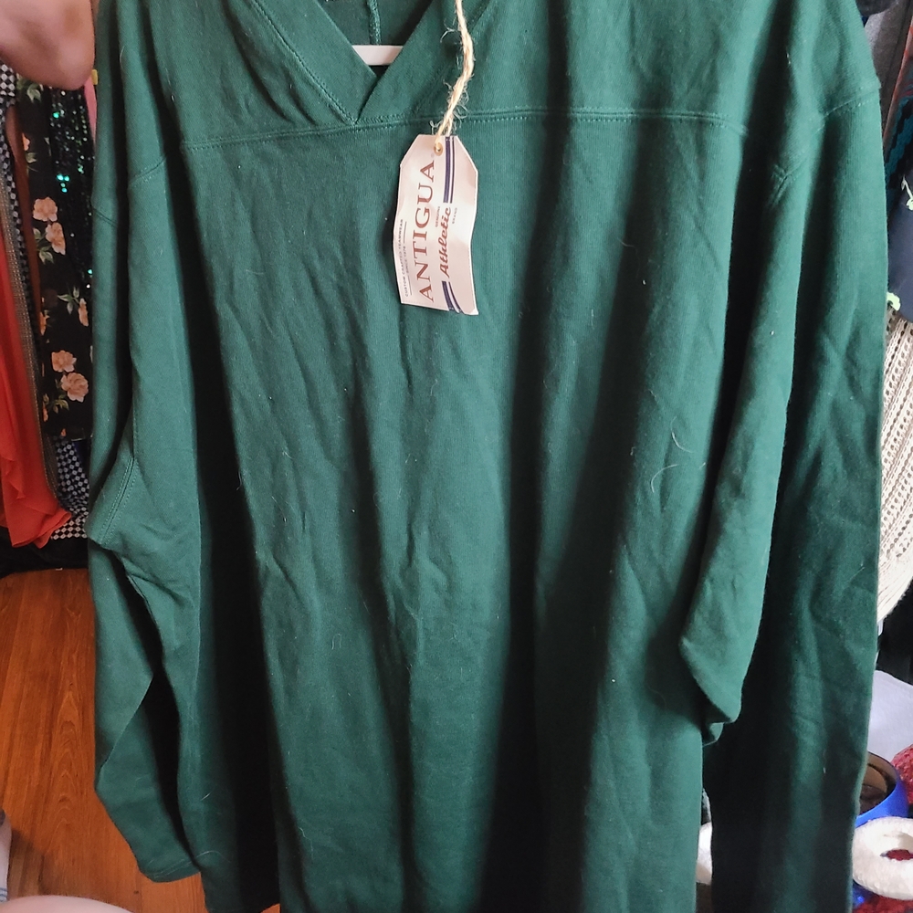 Antigua Green Pullover